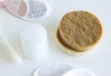 Skincare and Makeup Removal: Proper Techniques for Healthy Skin Skincare and Makeup Removal: Proper Techniques for Healthy Skin